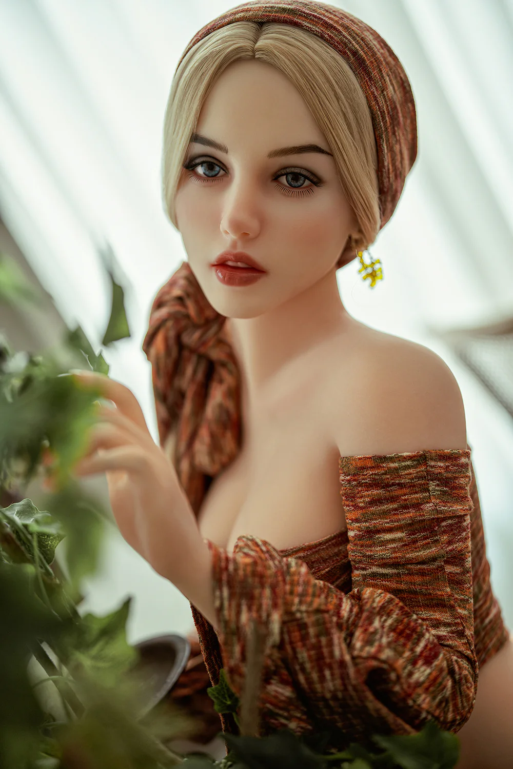 319 Iskra sex doll