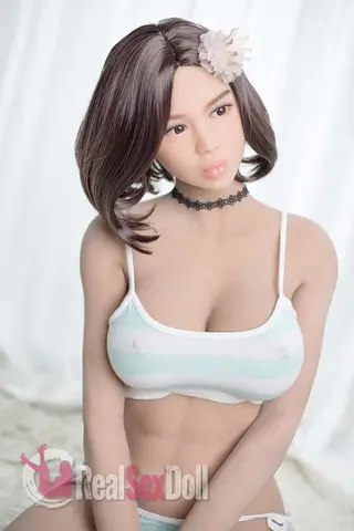 6YE Tova sex doll