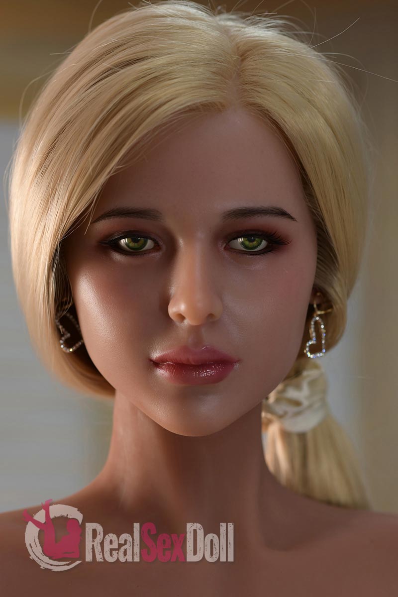 Luana — photo 3