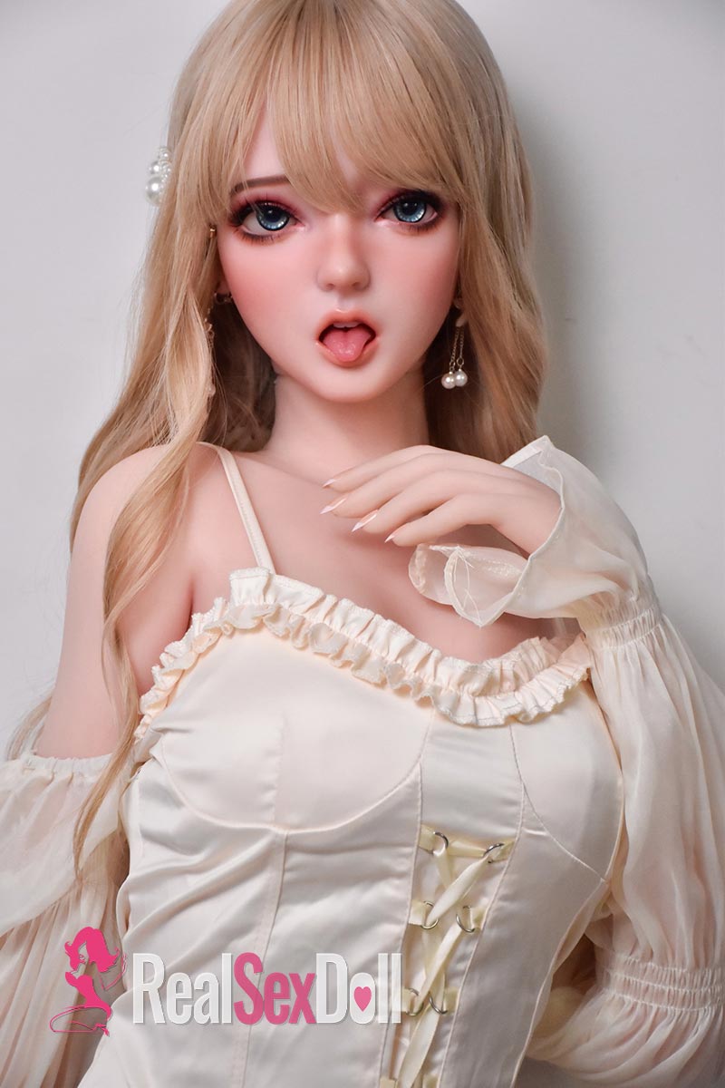 ElsaBabe Kanami sex doll