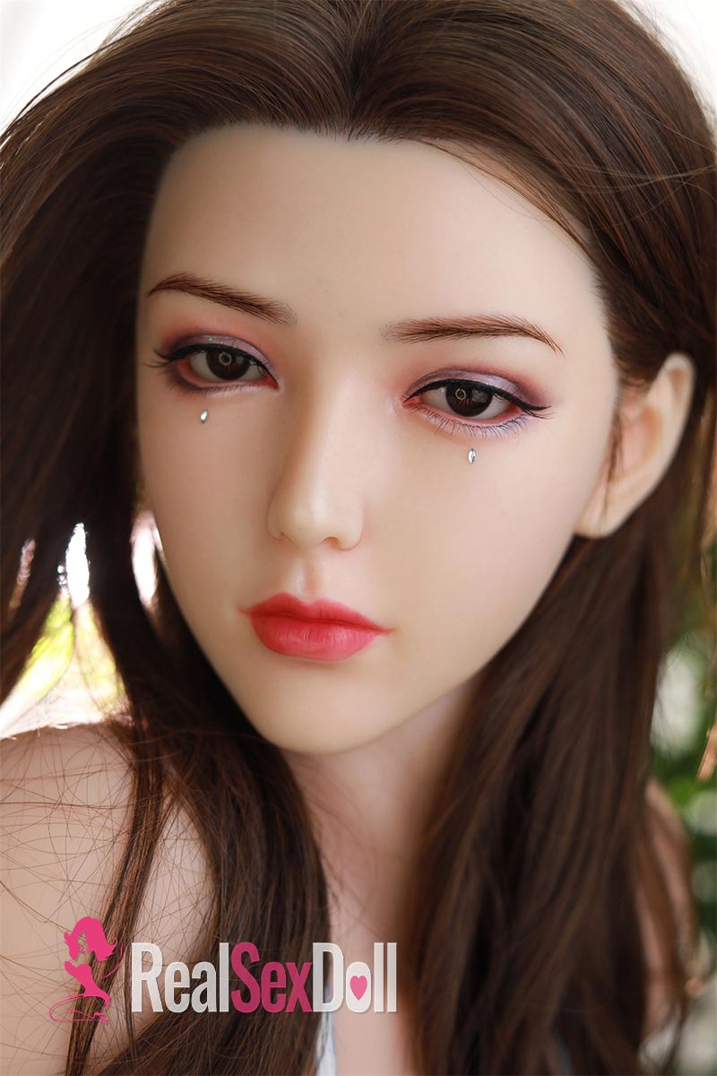 Elva — photo 5