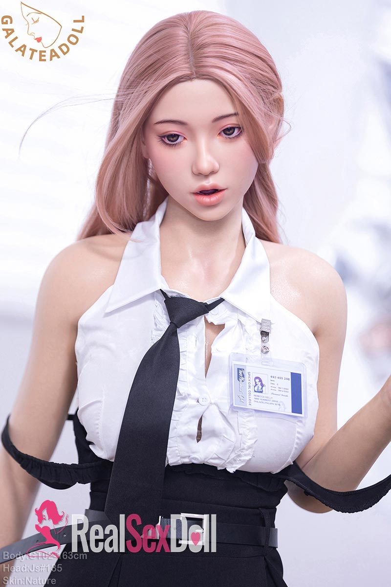 163cm Silicone Doll — photo 3