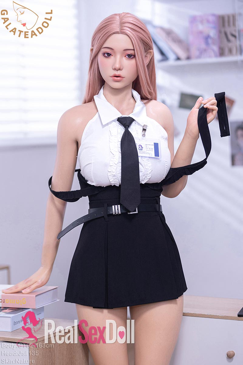 163cm Silicone Doll — photo 5