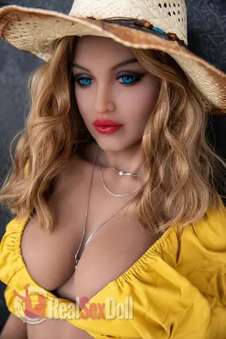 HR Doll Emelia sex doll