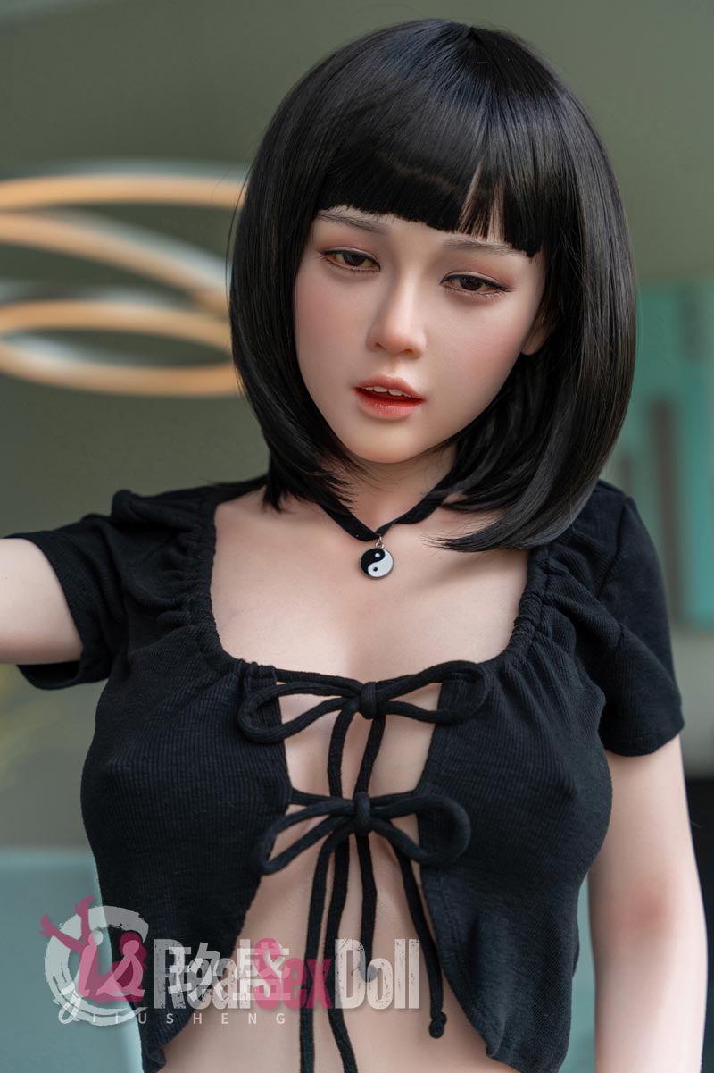 158cm Silicone G-Cup Doll (No. 2) — photo 2