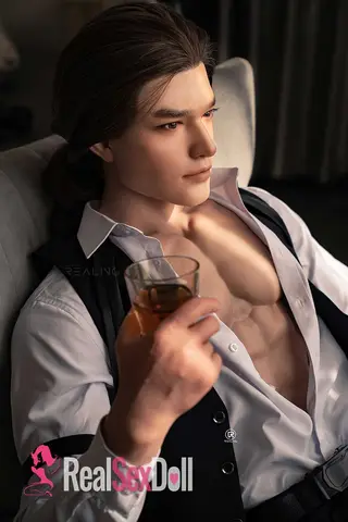 Realing Regan sex doll