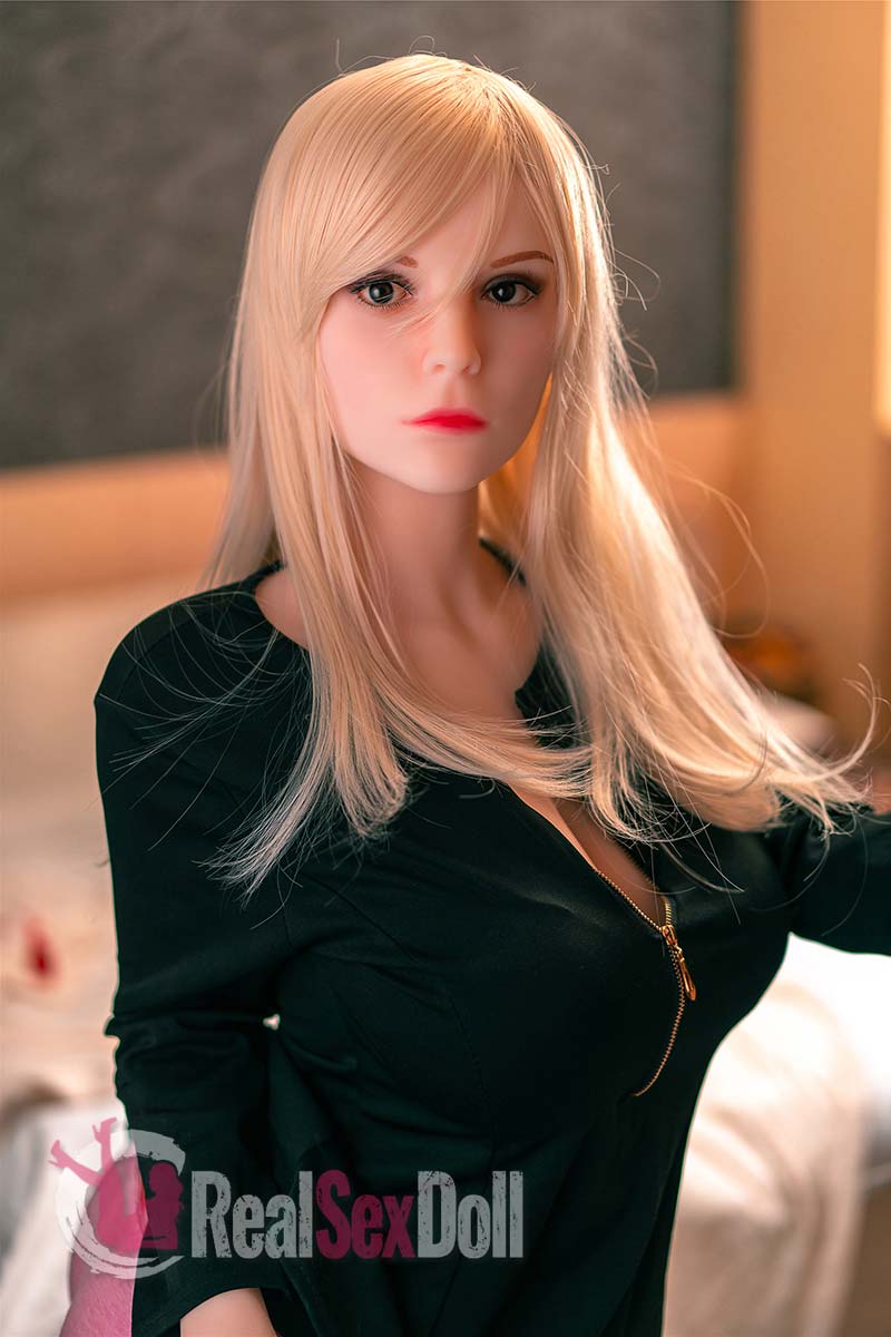 Taryn — photo 4