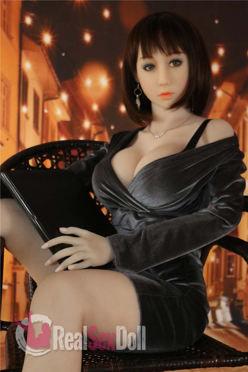 SM Doll Raelynn sex doll