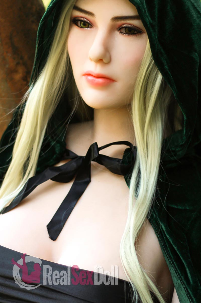 Enchantress — photo 5