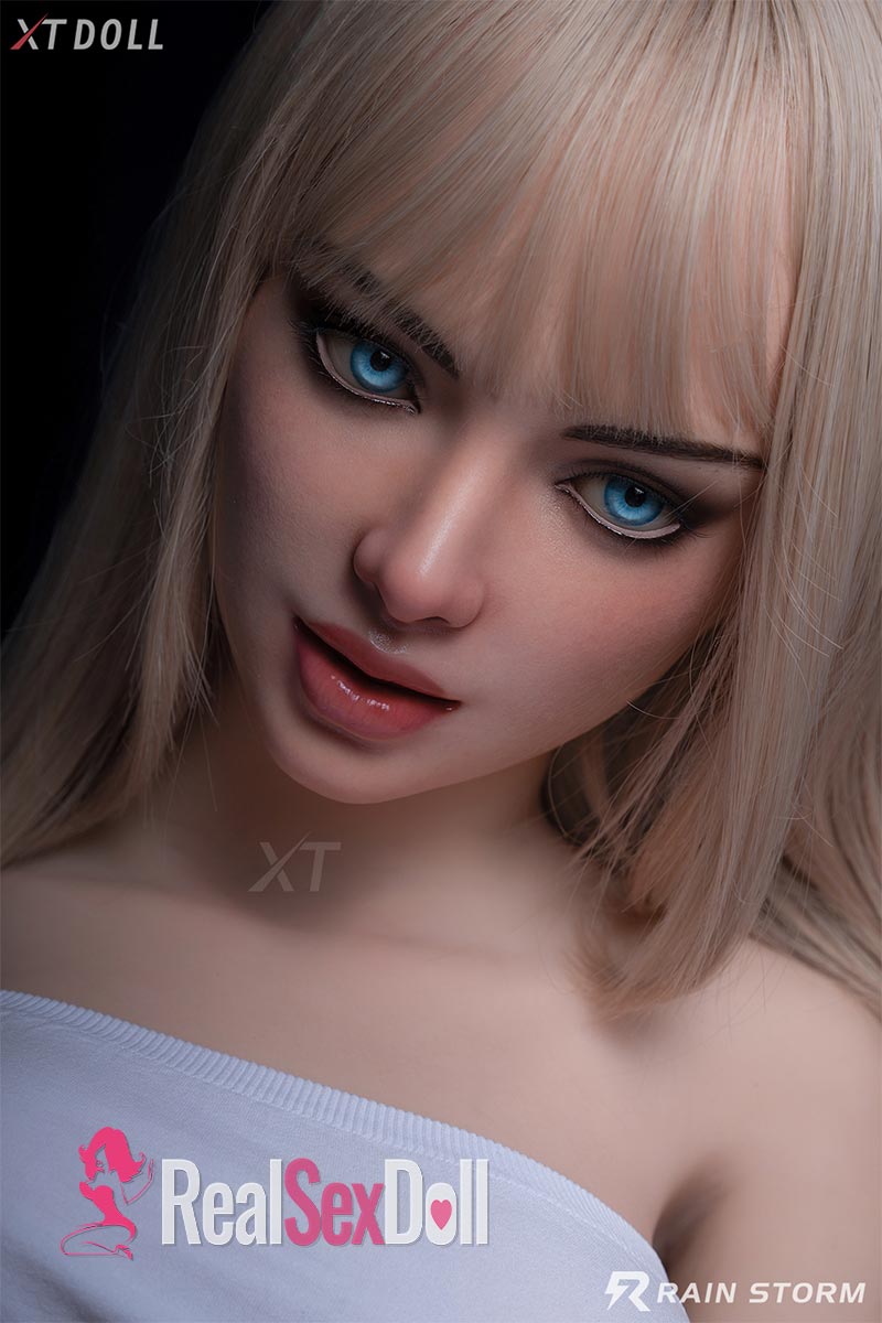 Phoebe — photo 2