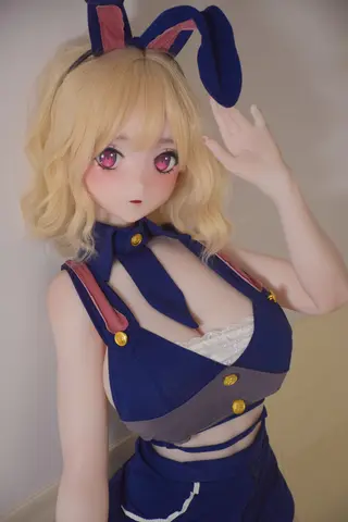 ElsaBabe Utashiro sex doll