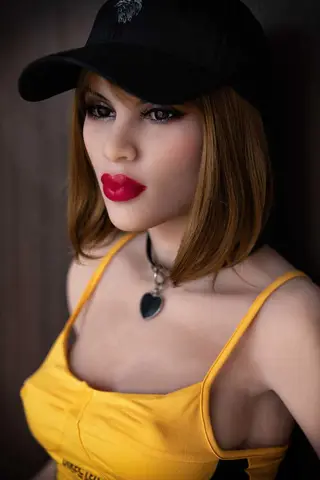 HR Doll Elva sex doll