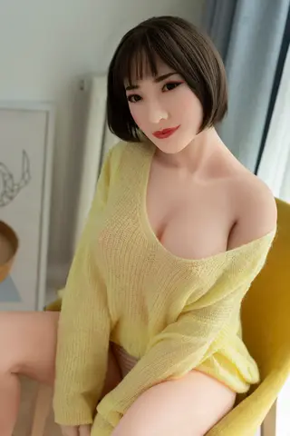 HR Doll Amber sex doll