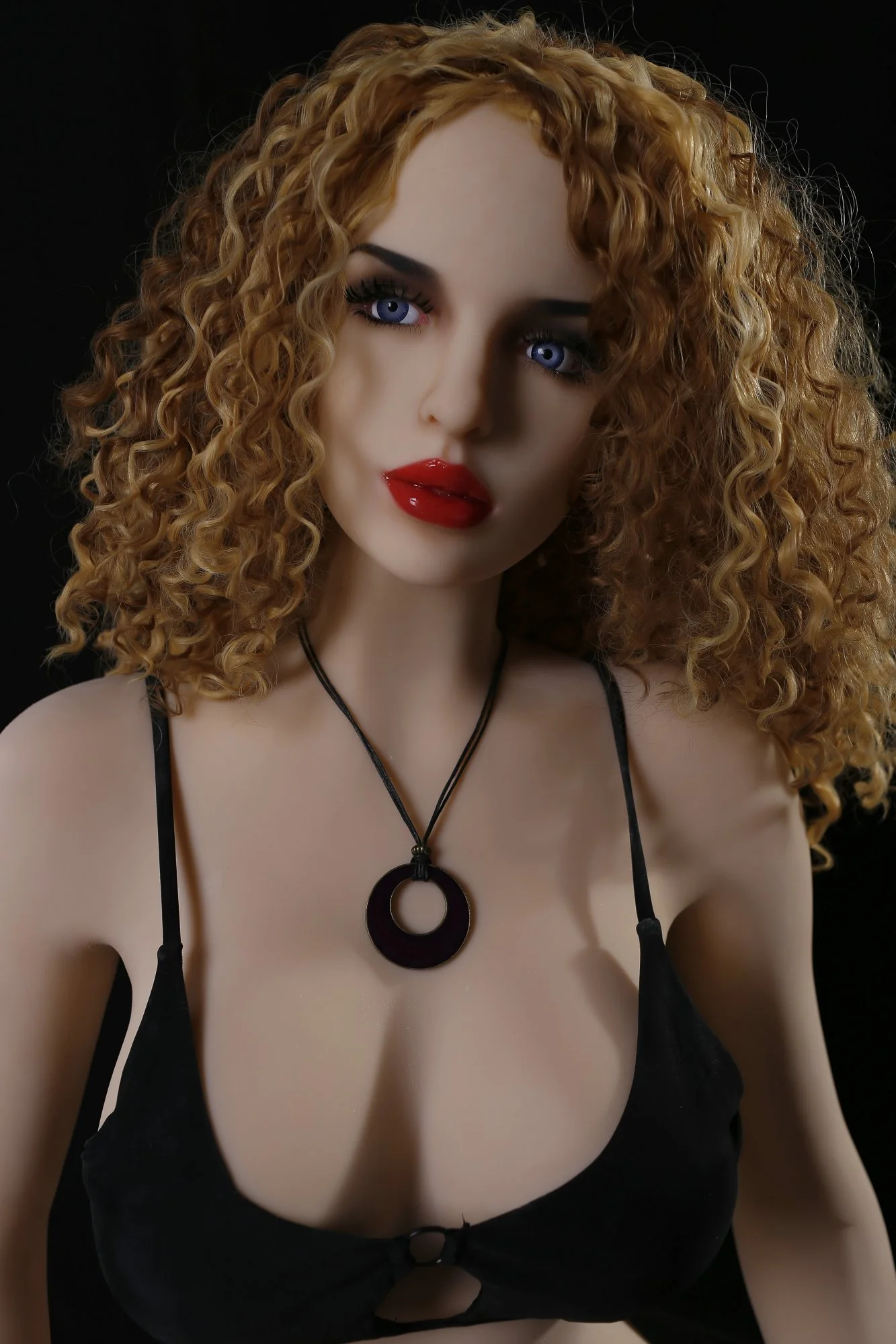 Julia — photo 2