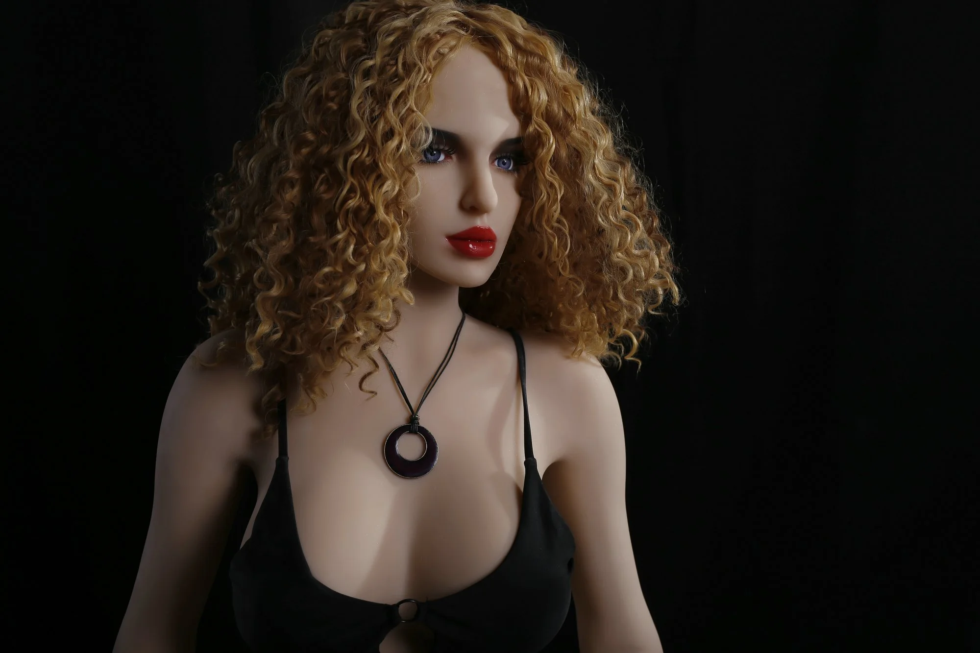 Julia — photo 5
