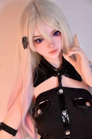 ElsaBabe Kino sex doll