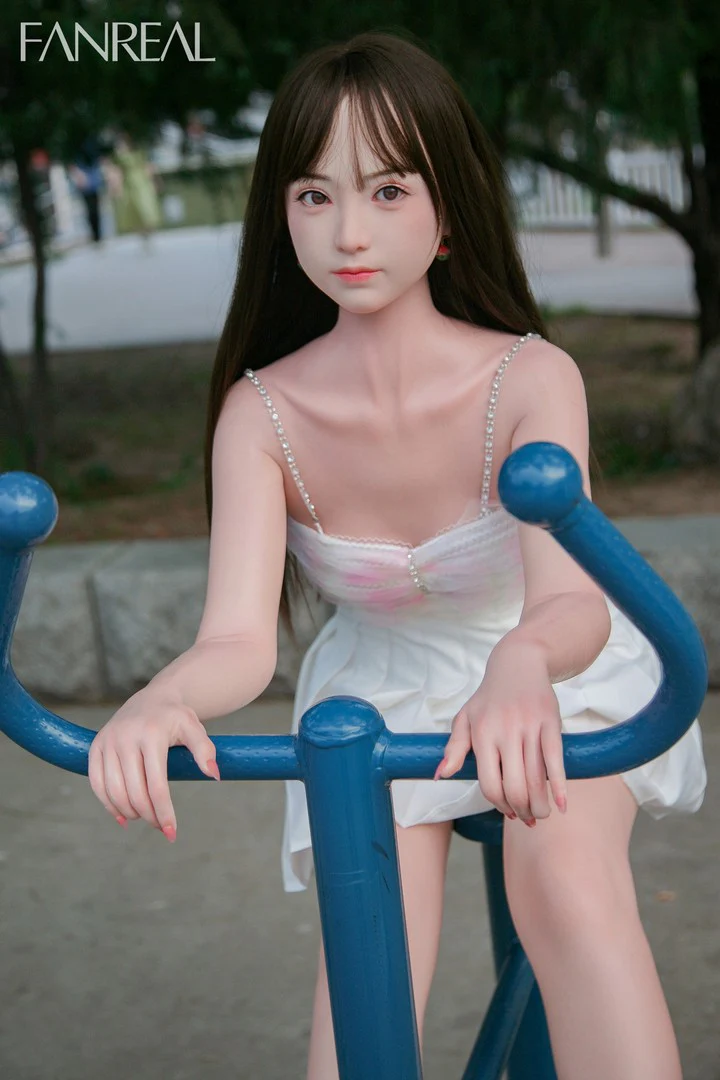 153cm Silicone B-Cup Doll — photo 4