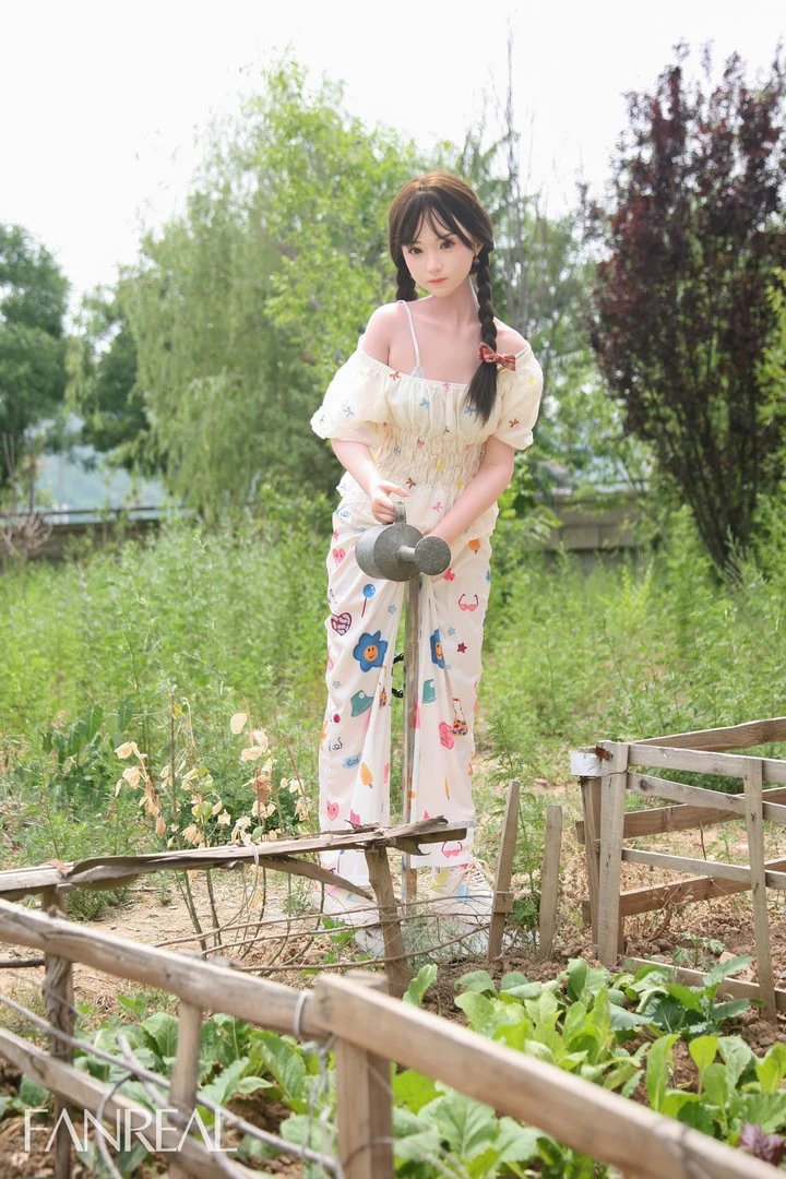 153cm Silicone B-Cup Doll — photo 6