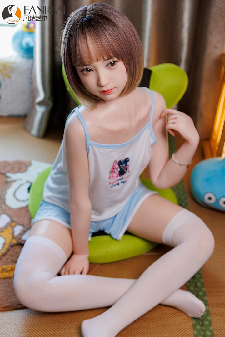 153cm Silicone B-Cup Doll — photo 4
