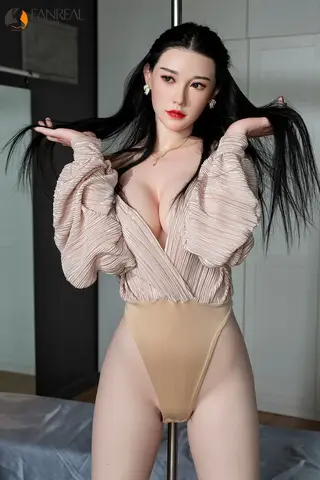 Fanreal Vivi sex doll
