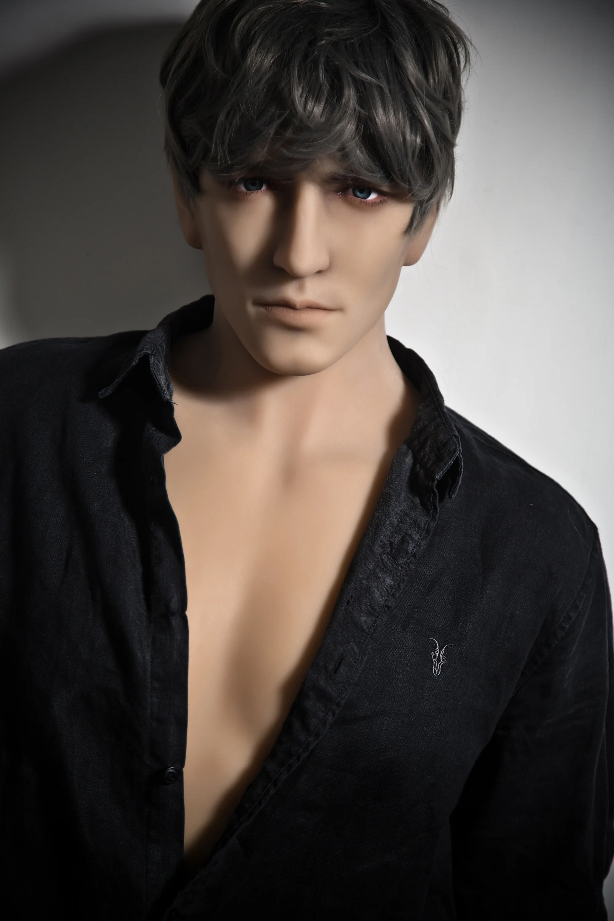 Wei — photo 2