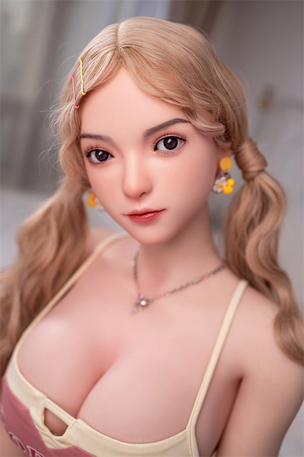 Laura — photo 5